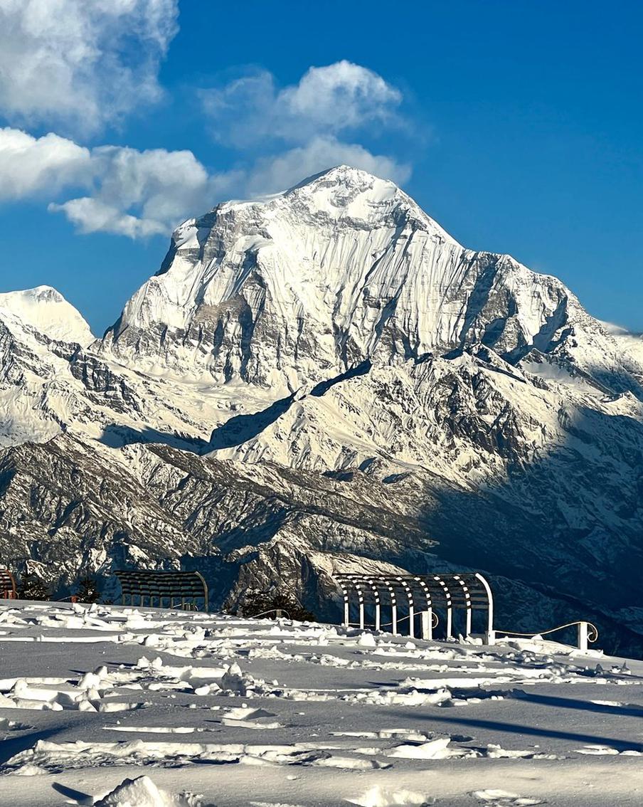 Миссия по эвакуации погибших российских альпинистов в Непале завершилась