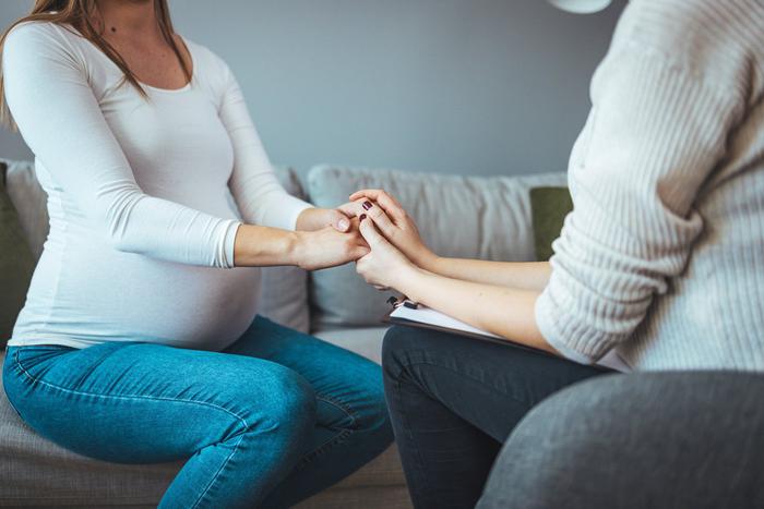 Конфликт головы и тела: зачем женщин будут отправлять к психологу дважды за беременность