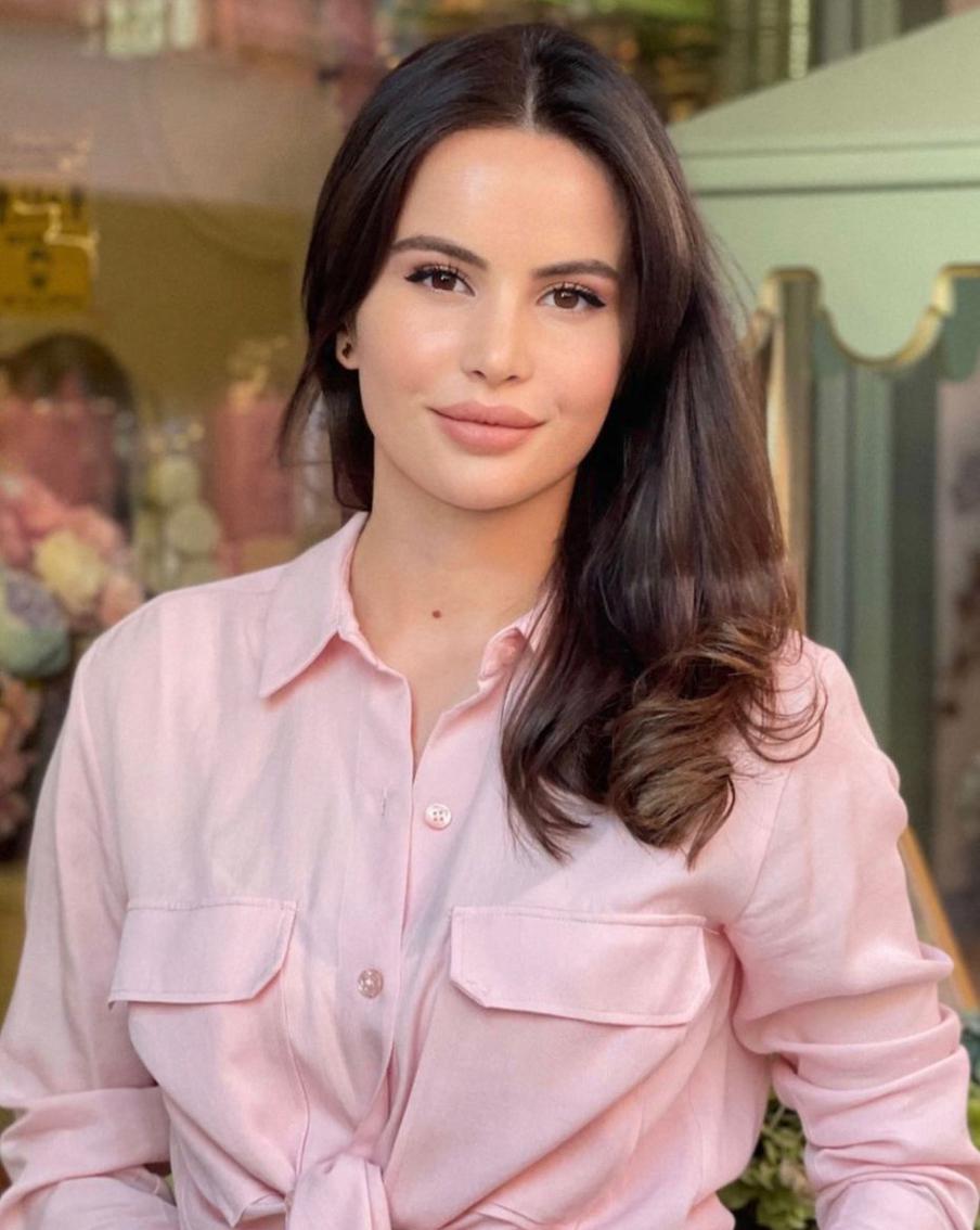 Алина Пекова.