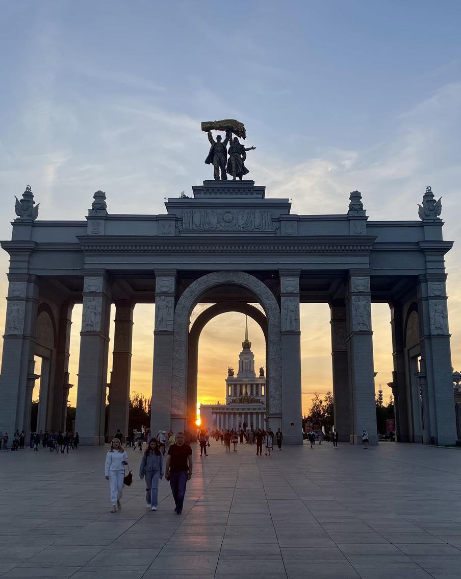 На ВДНХ разработали экскурсионные программы для участников СВО