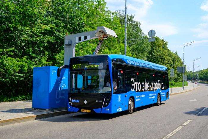 Электробусы вышли ещё на четыре маршрута столицы