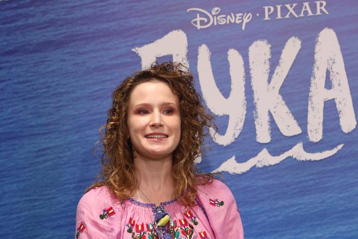 МВД России объявило в розыск певицу Монеточку*