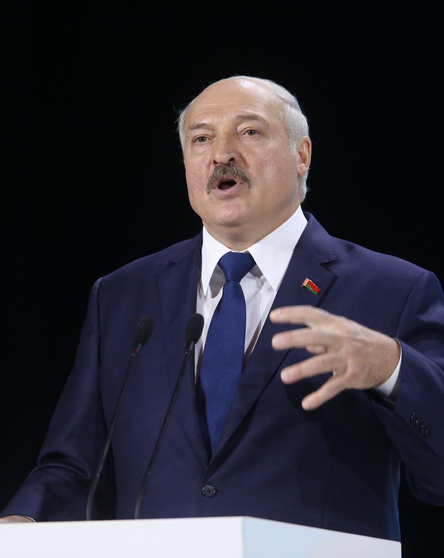 Лукашенко рассказал о непростых переговорах с представителями Запада