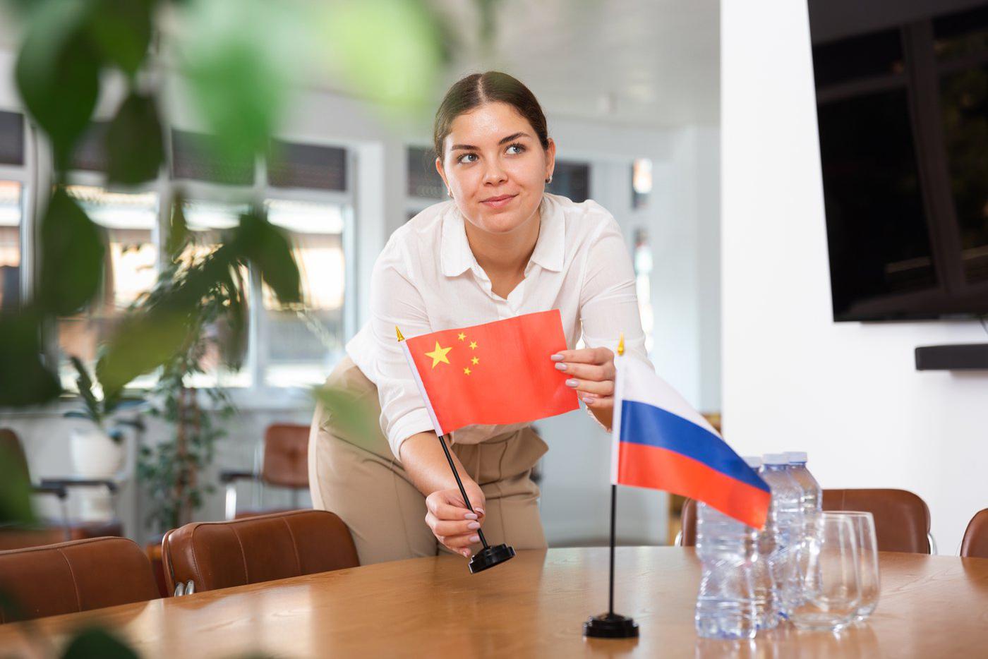 Китайцам предложили жениться на россиянках, чтобы решить проблемы с демографией в Поднебесной