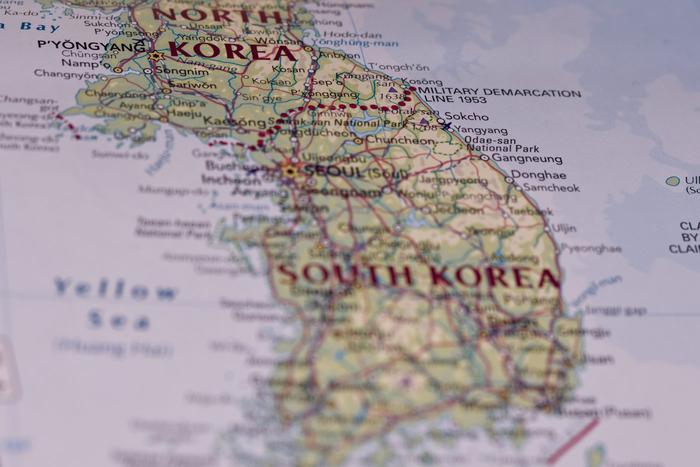 Южная Корея вызвала российского посла в МИД из-за якобы перемещения войск КНДР в Россию