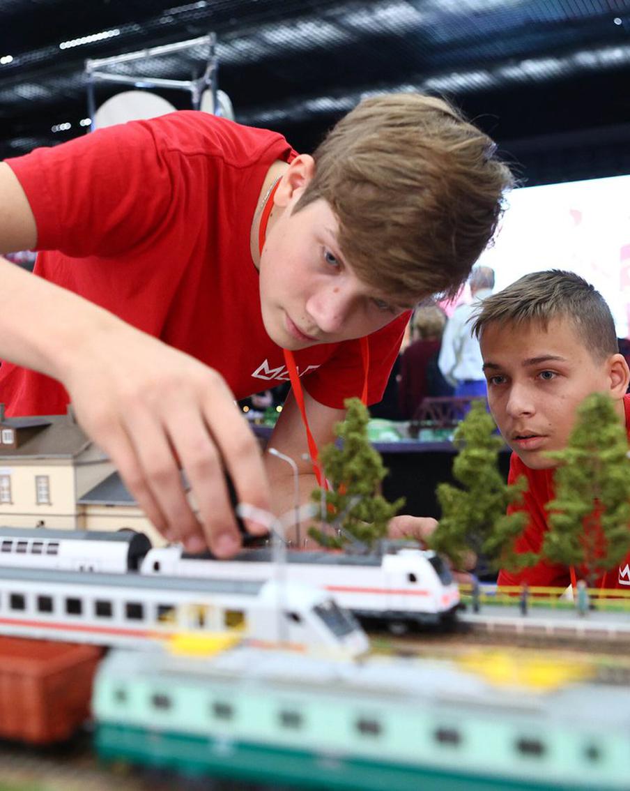 Машинисты на БАМе были настоящими супергероями