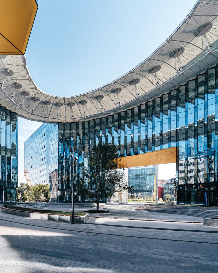 Виды Центрального учебного кластера МГТУ имени Н. Э. Баумана.