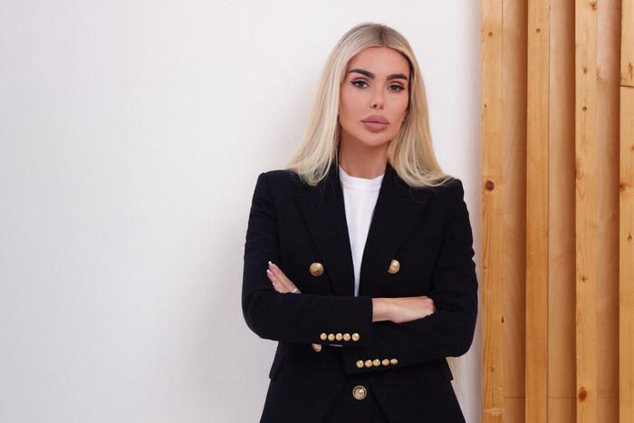 Алиса Лобанова отметила важность женской солидарности во время развода