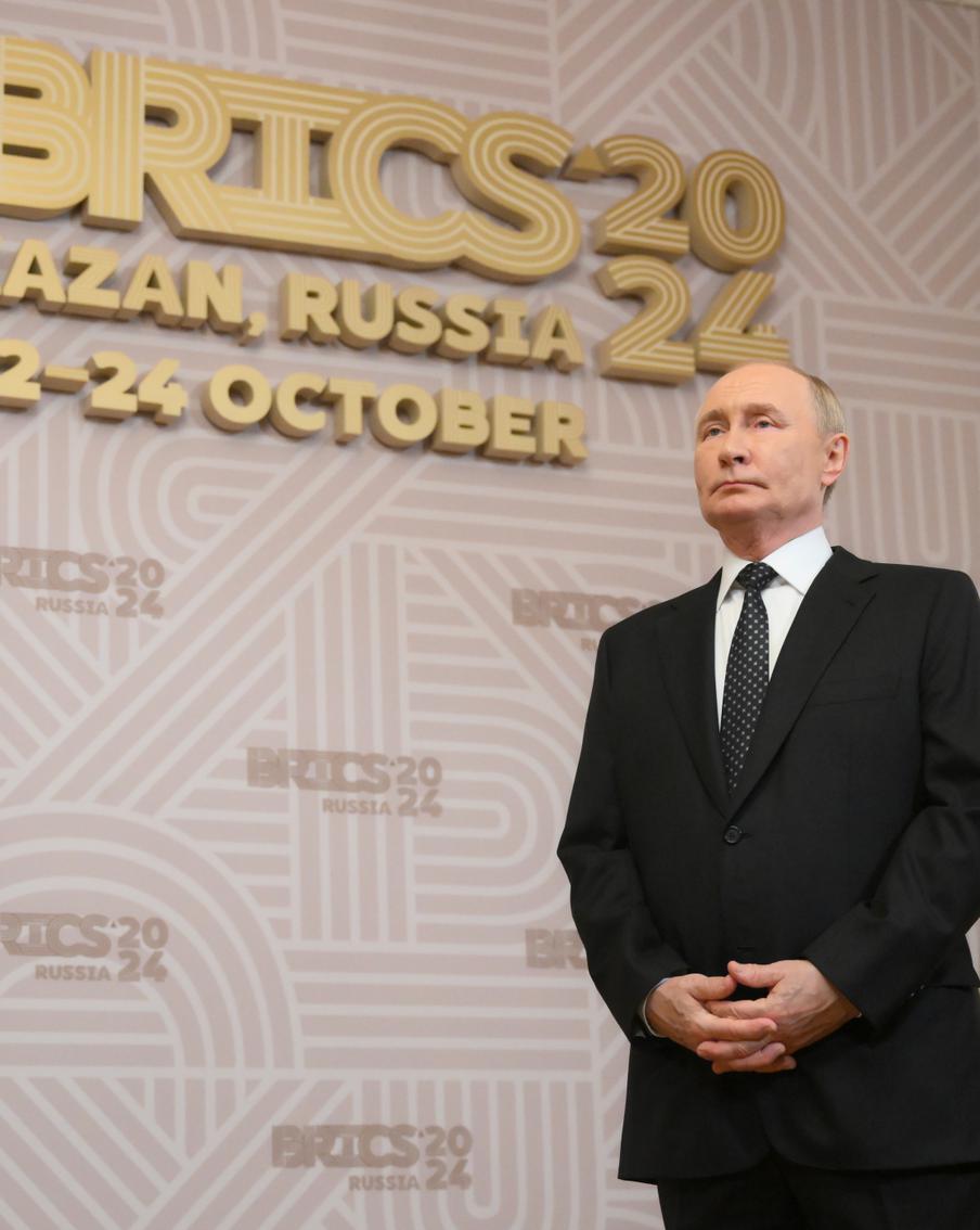 Путин прибыл на площадку саммита БРИКС в Казани