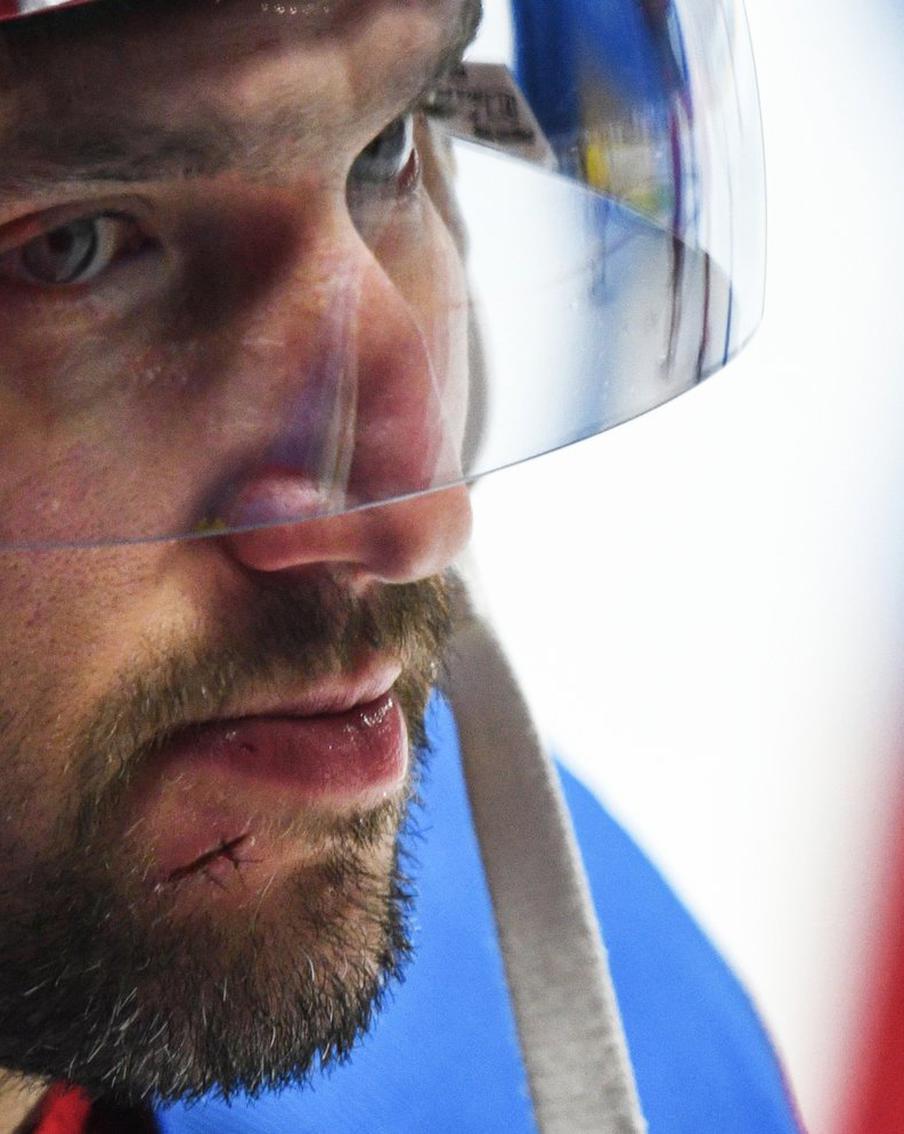 Овечкин вплотную приблизился к рекорду Гретцки по голам