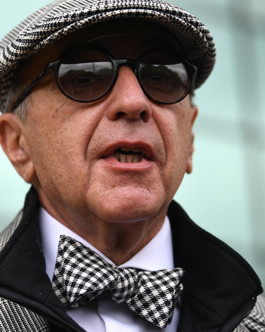 Картины из замка Пугачёвой, которые она пыталась вывезти за границу, оказались подделкой