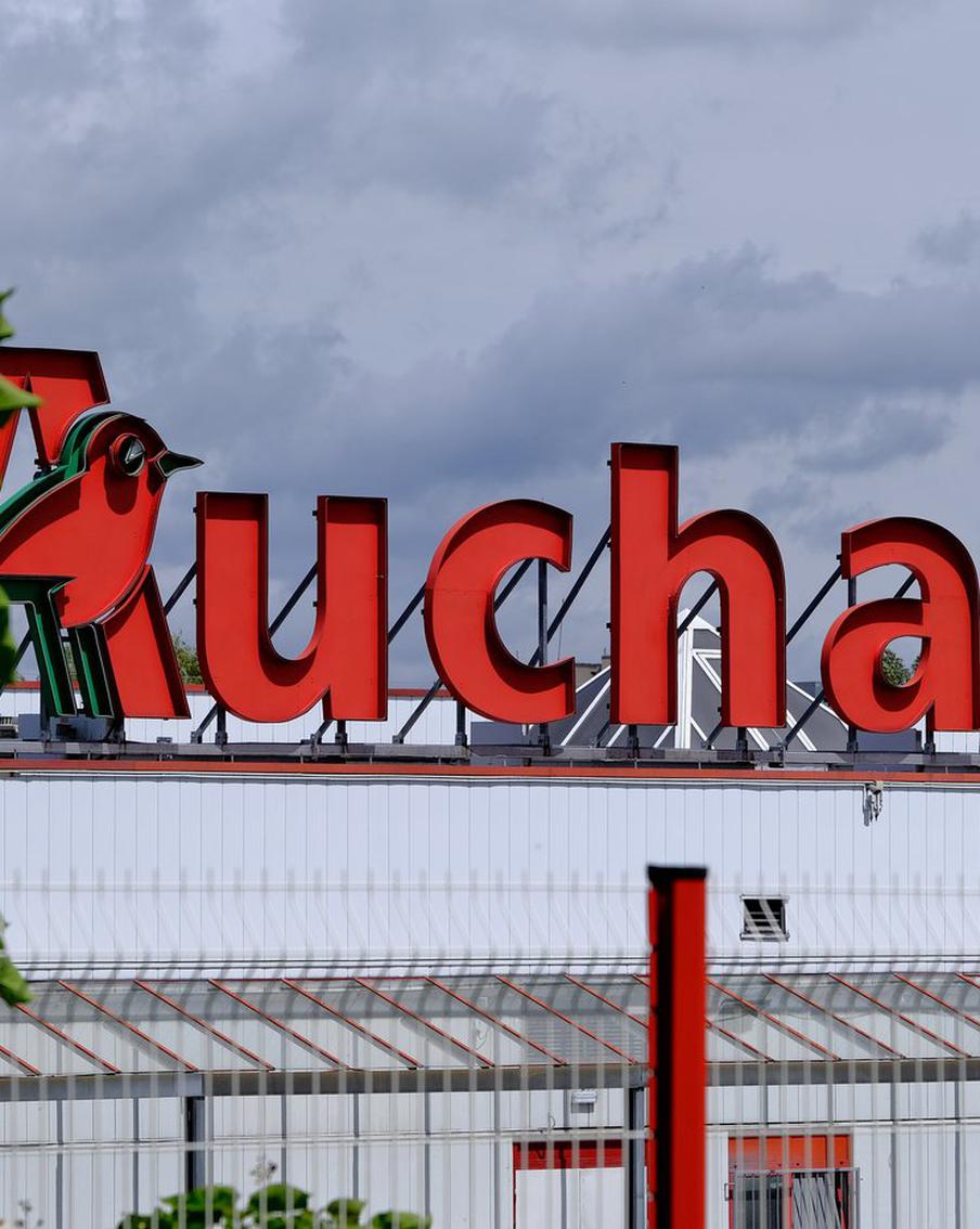 "Ашан" отреагировал на новость об уходе из России