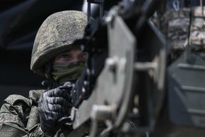 Силы ПВО за ночь перехватили семь украинских дронов и воздушный шар