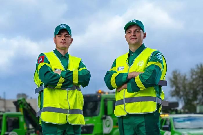 Максим Ликсутов поздравил работников "Московского паркинга" с 12-летием организации