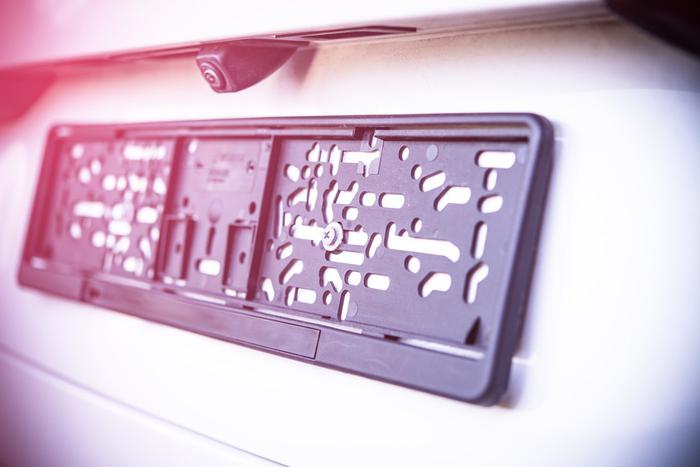 Триколор на автомобильных номерах станет обязательным