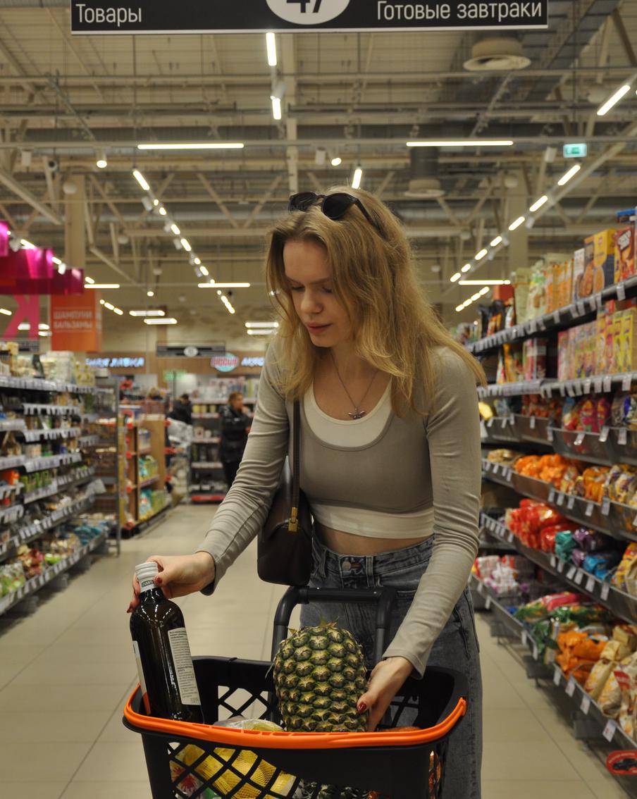 Найти свою любовь в большом городе можно и без ананаса