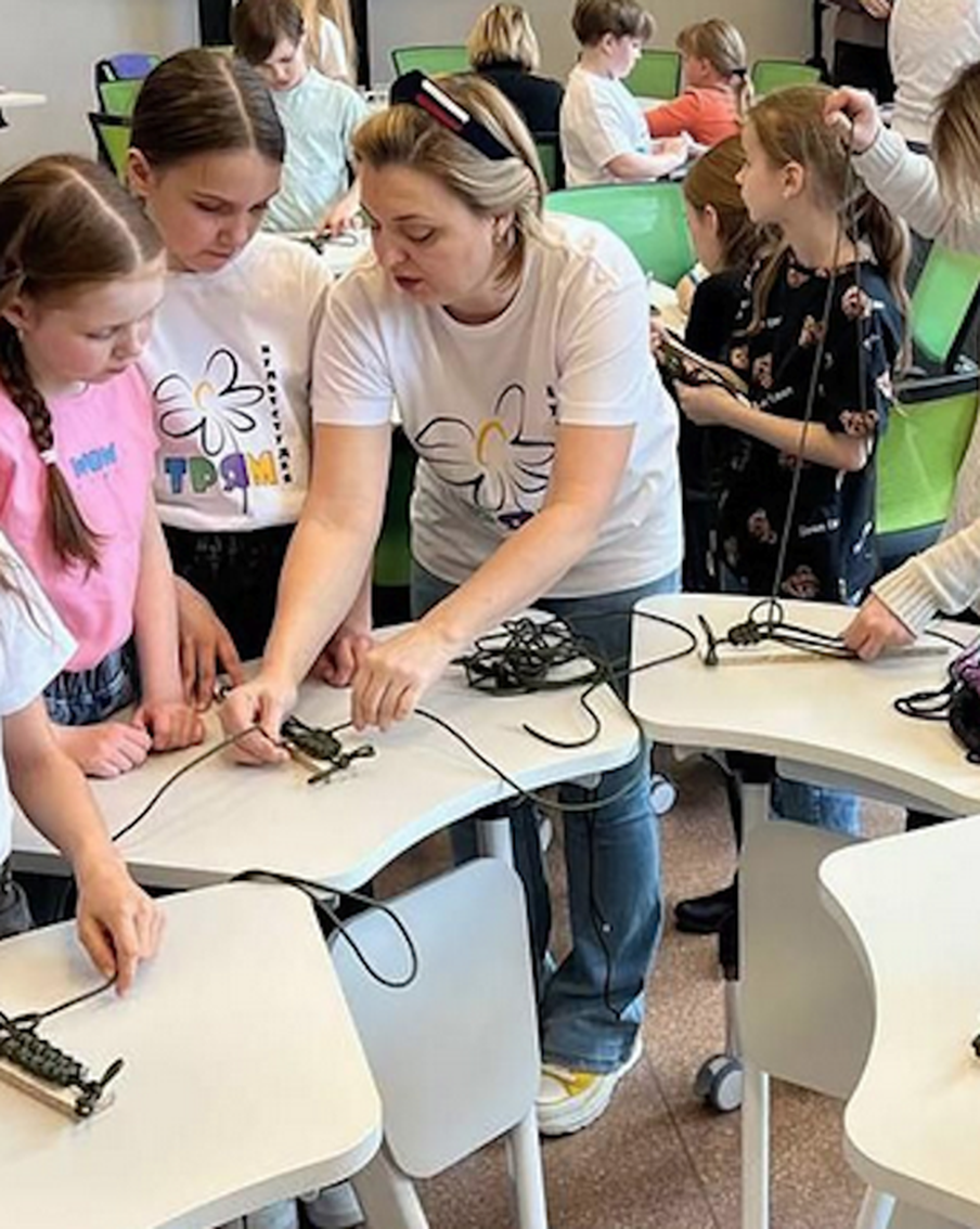 Юные москвичи посвятили свои мультфильмы бойцам СВО и 80-летию Великой Победы