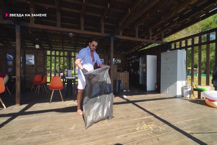 Артуру Пирожкову пришлось замарать руки в новом ТВ-проекте "Звёзда на замене"