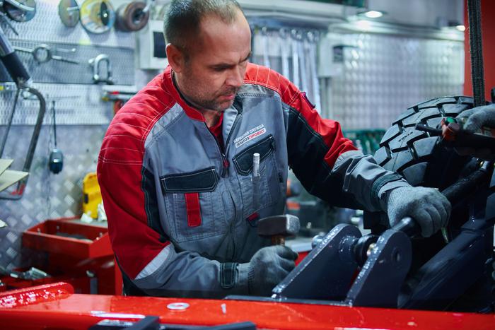 Промышленники осваивают мировой рынок. С января по август 2024 года предприятия увеличили выпуск продукции на 11%