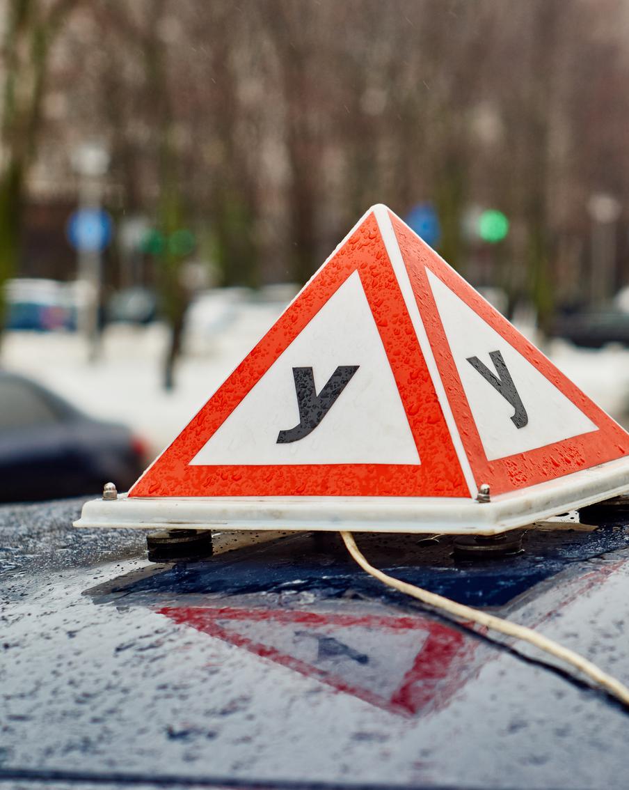 Власти предложили разрешить учиться в автошколах дистанционно