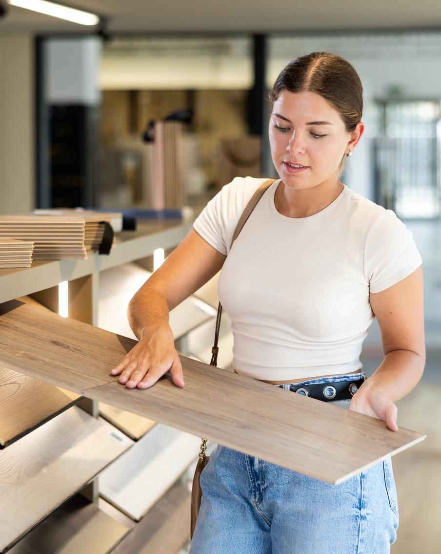 Паркет, ламинат, инженерная доска: выбираем лучшее напольное покрытие