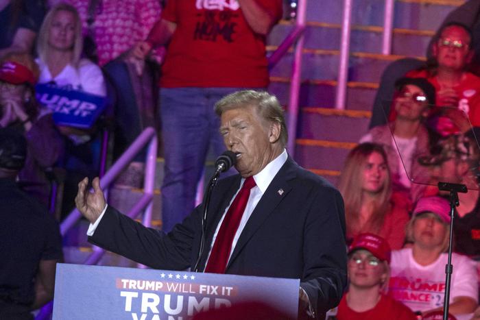 Дональду Трампу спрогнозировали гибель в случае продолжения попыток мирно урегулировать конфликт на Украине