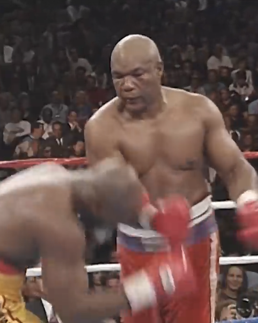 Умер легендарный Джордж Форман. Однажды он стал самым пожилым чемпионом мира