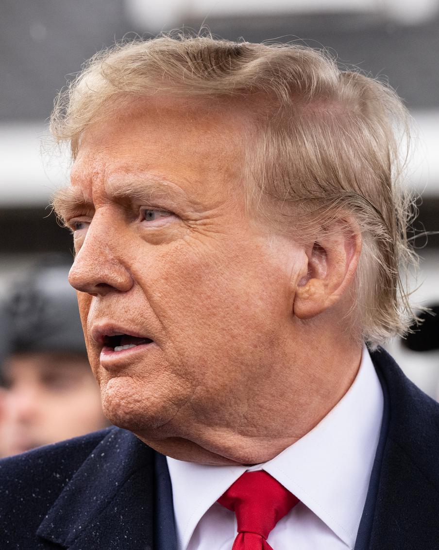 Трамп достиг отметки в 267 голосов, сообщает Fox News