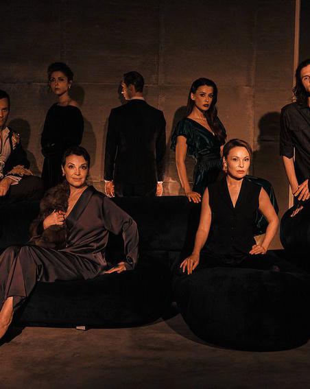 Влад Васюхин написал пьесу о том, как безумна бывает любовь