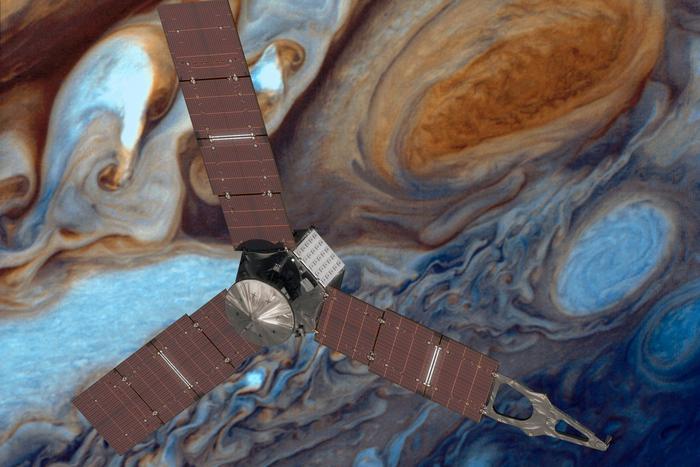 Аппарат NASA отправил на Землю самые чёткие фотографии Юпитера