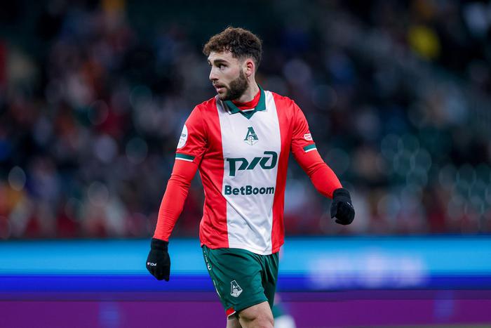 На какие виды спорта сходить в Москве: футбол, бои на льду и хоккей