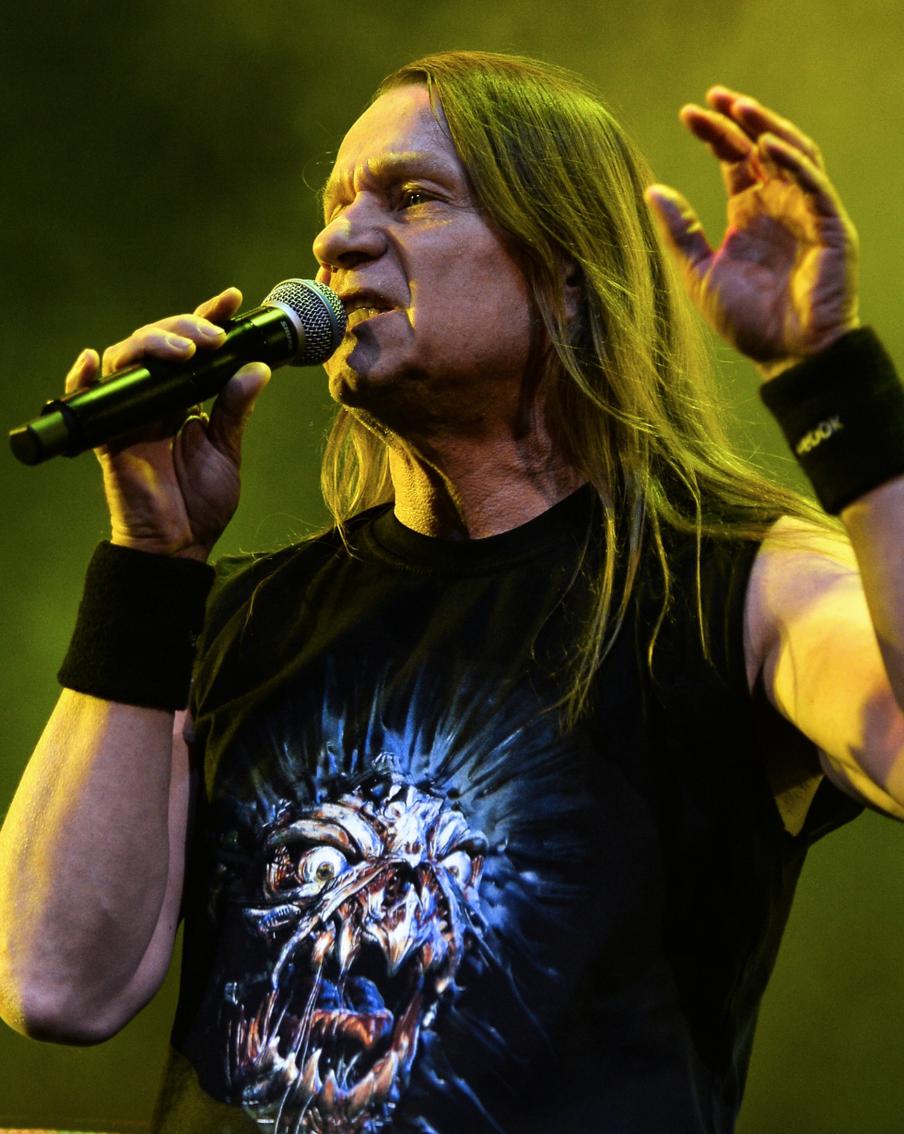 Лидер легендарной группы "Кипелов" стал прадедушкой