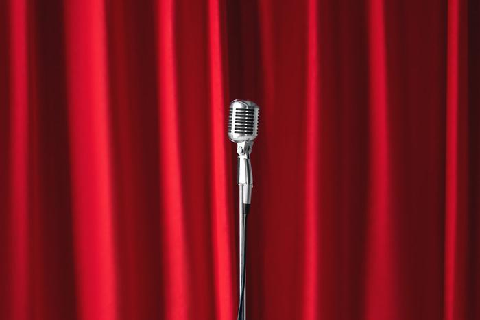 Названо имя нового ведущего Comedy Club