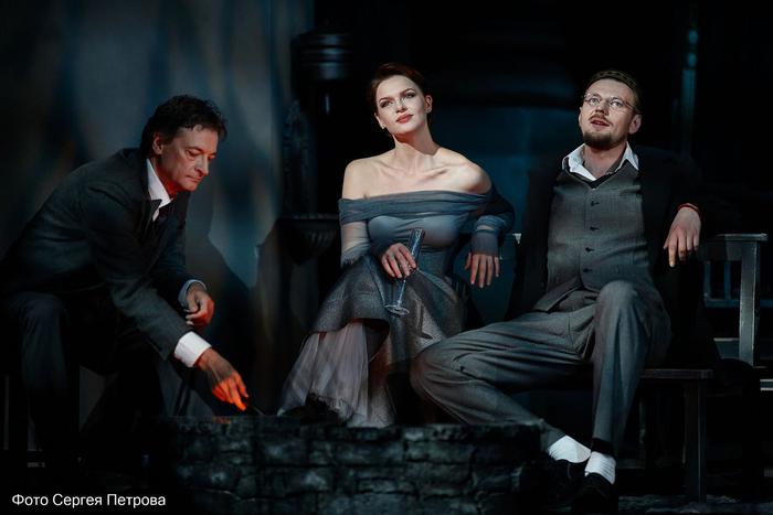 "Усадьба Ланиных" в РАМТе расскажет о людях, ищущих почву под ногами