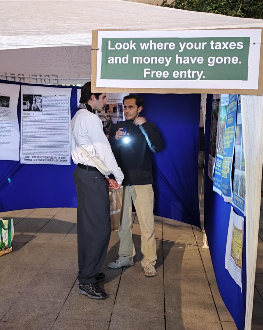 Испанские антифашисты рассказали гражданам, что их налоги финансируют укронацизм