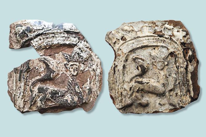 Изразцы 400-летней давности нашли на археологических площадках столицы