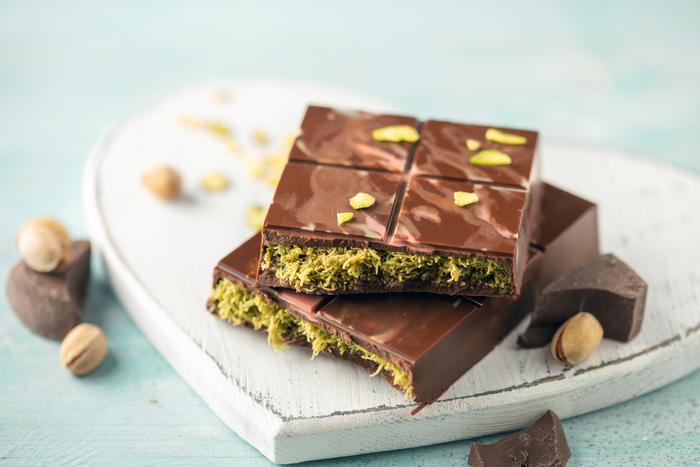 Россиян призвали не везти детям-сиротам тот самый дубайский шоколад