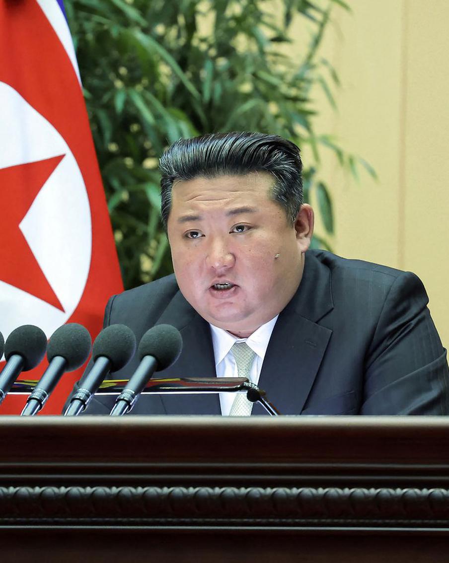 Ким Чен Ын призвал военных обеспечить полную готовность к войне
