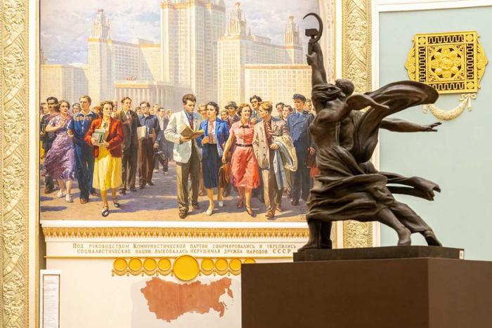 Эпоха расцвета СССР оживает в Центральном павильоне ВДНХ
