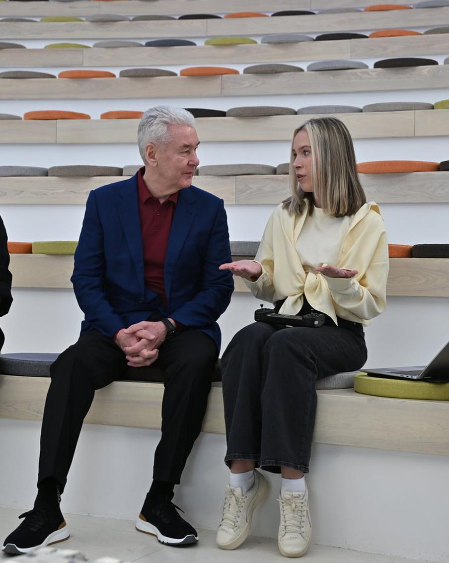 В столице построили новую школу для одарённых детей