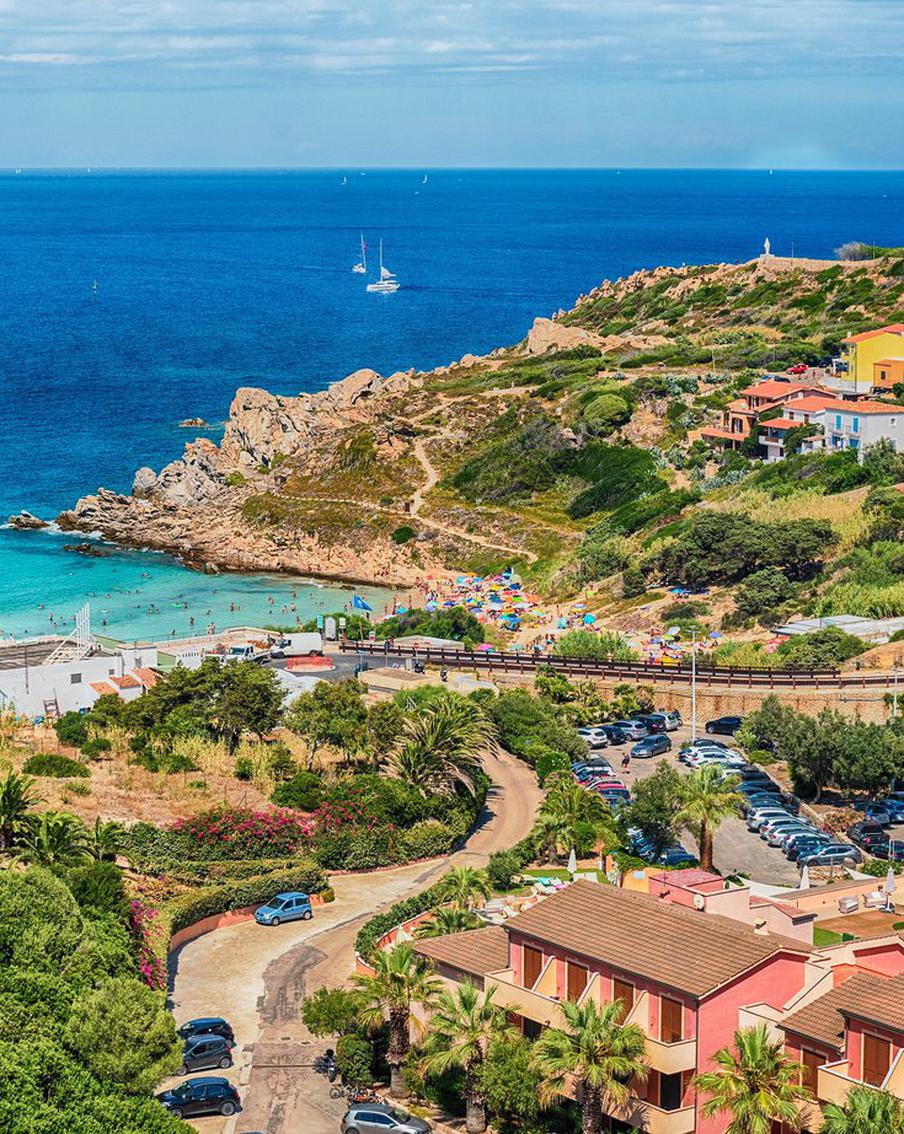 Американцам, голосовавшим против Трампа, предложили укрыться в Италии за 1 евро