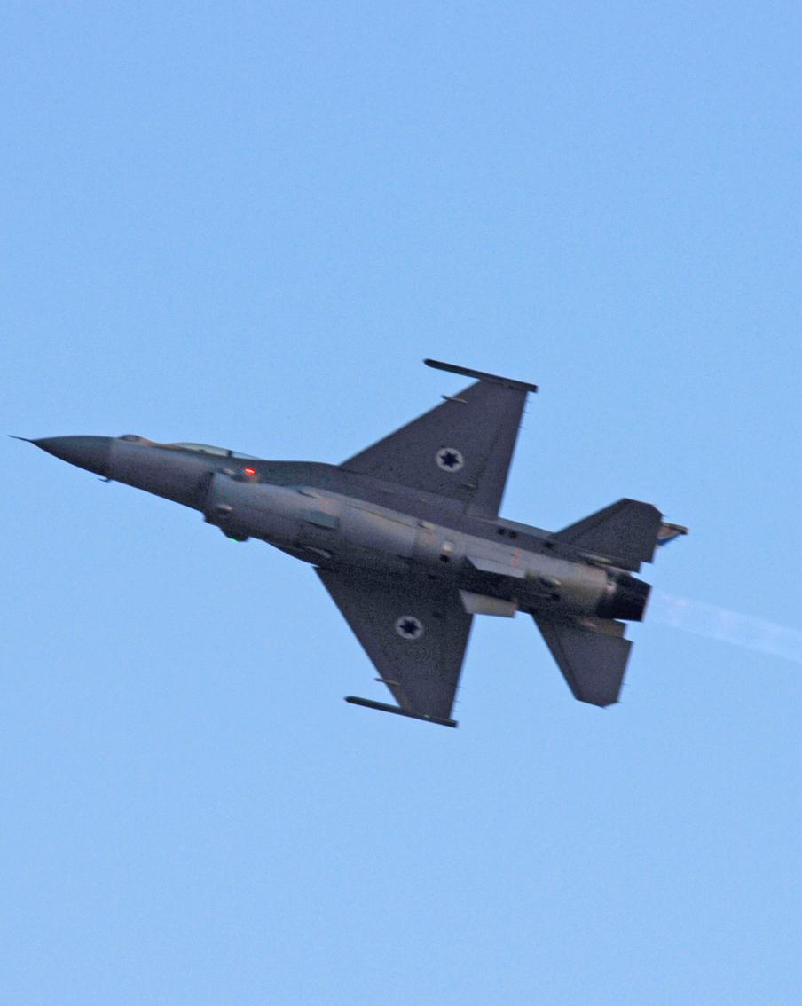 Израиль нанёс удар по военной базе армии Ливана