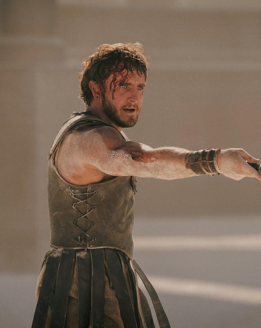 Ридли Скотт не хочет прощаться с гладиаторами: второй "Гладиатор" стартовал в мировом прокате