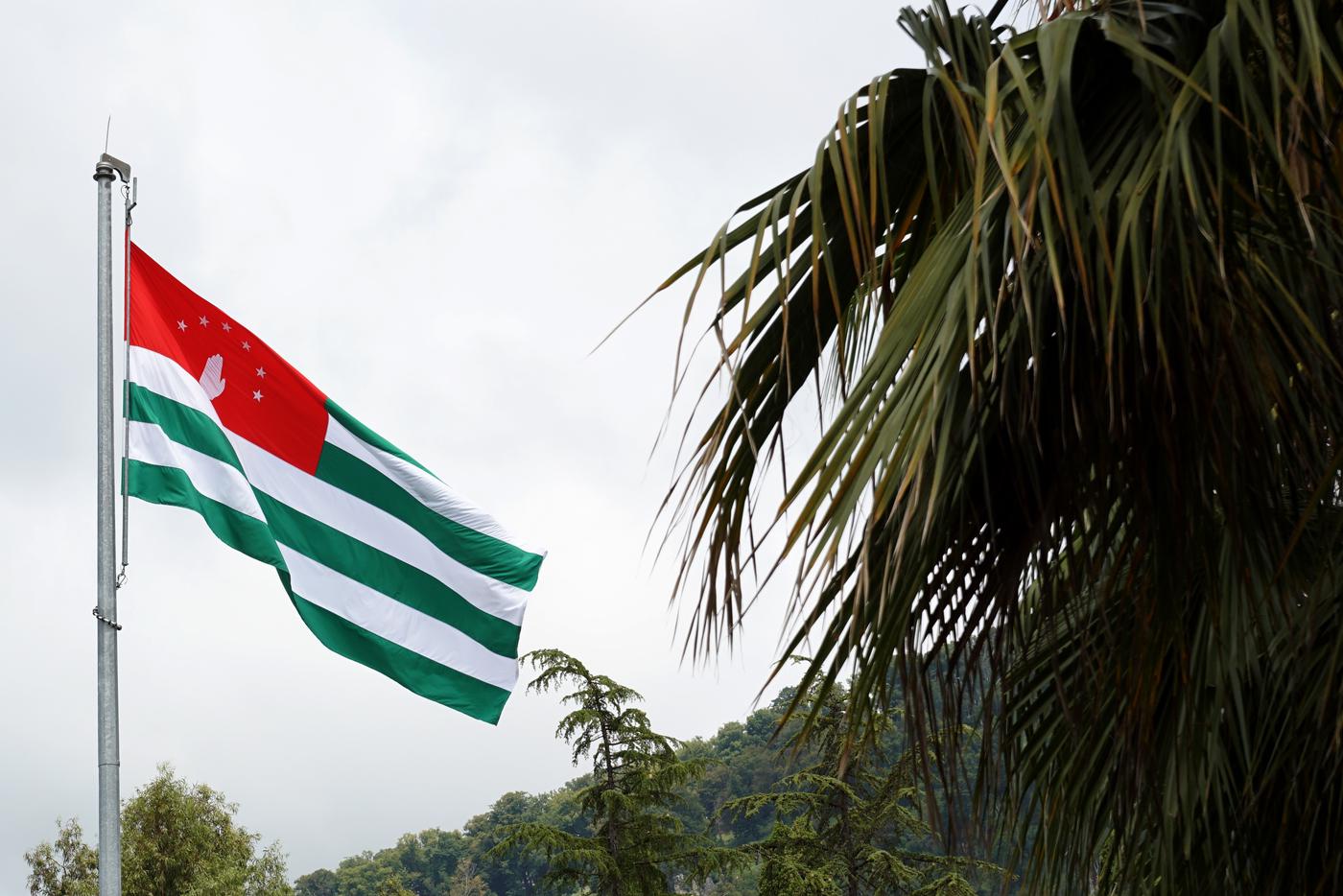 В Сухуме предложили протестировать в Абхазии валюту Союзного государства