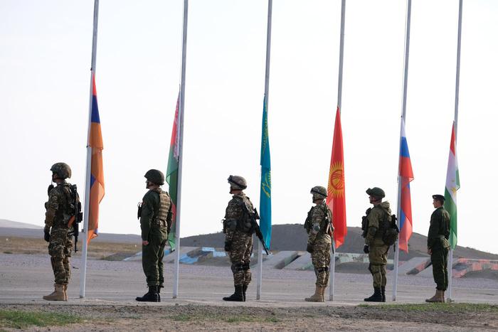 Путин обсудит с лидерами ОДКБ удар дальнобойными ракетами по РФ, пишут СМИ