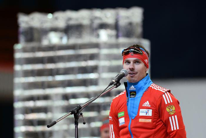 Биатлониста Устюгова лишили золота и бронзы Олимпиады в Ванкувере
