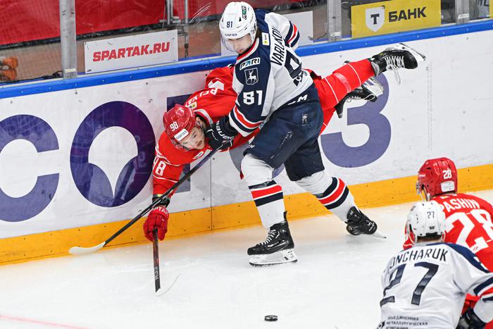 Нижегородские хоккеисты повесили "баранку" "Спартаку"