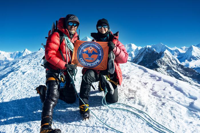 Москвичка спасает жителей от летучих мышей, а в свободное время забирается на горные пики Непала
