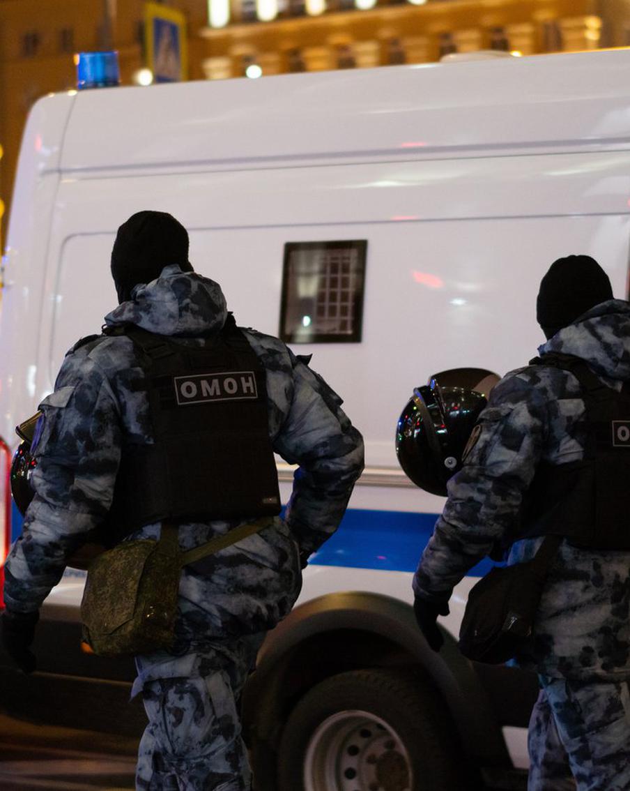 Полиция провела рейды как минимум по трём крупным ночным клубам Москвы