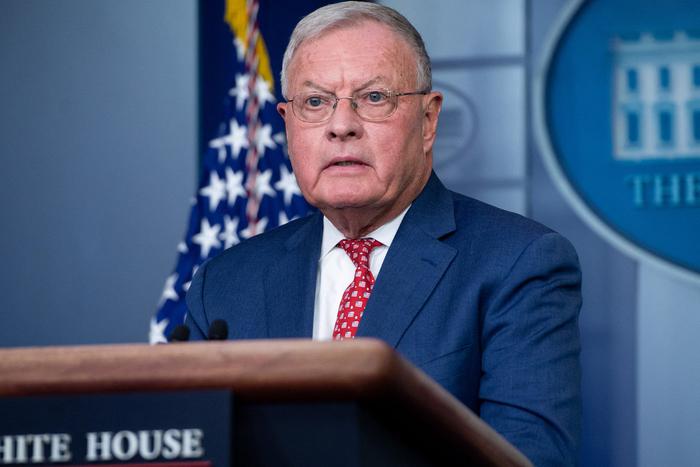 Новый спецпосланник США по Украине выступал за поэтапное снятие с России всех санкций